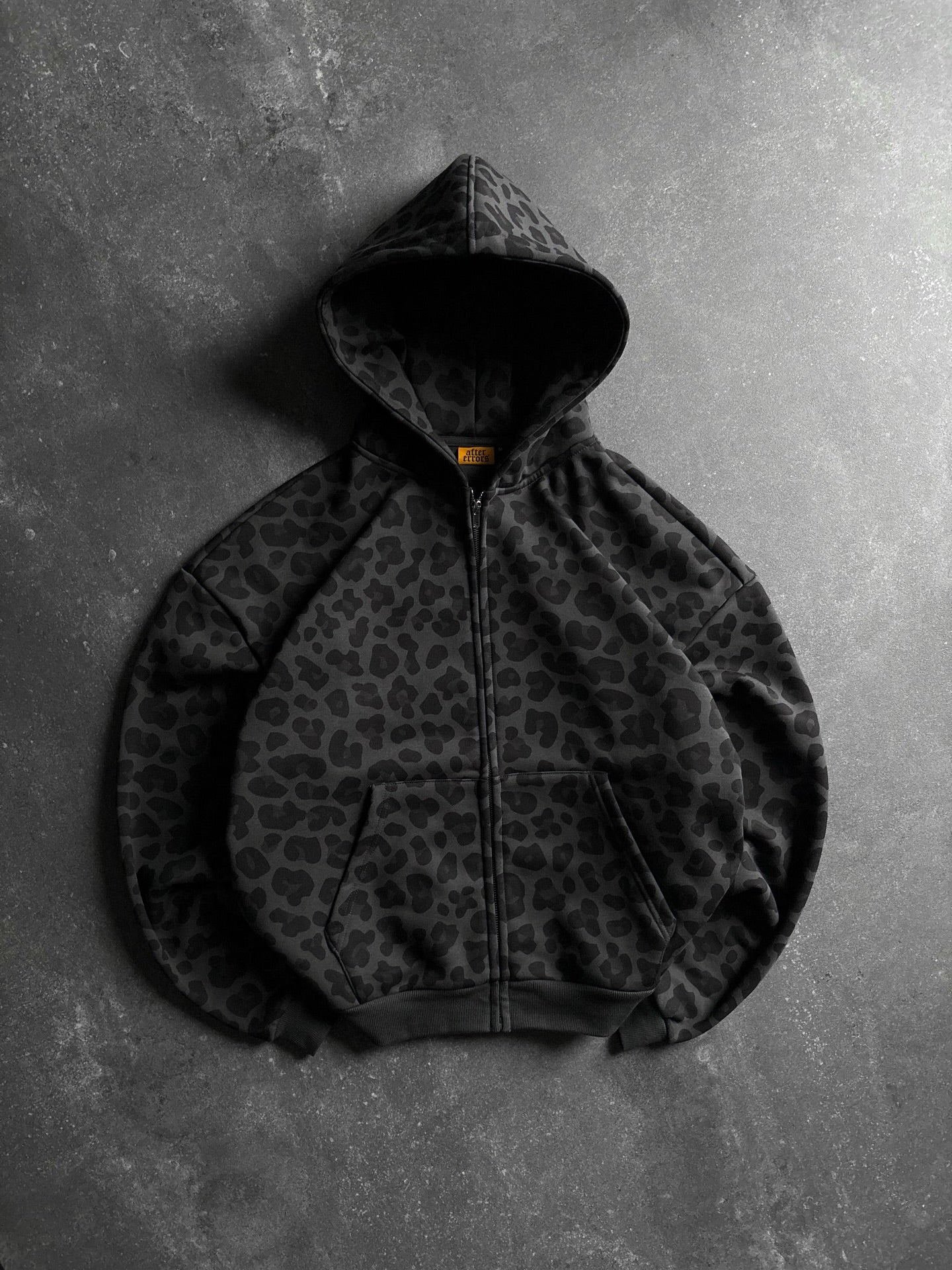 LEOPARD ZIPPER HOODIE