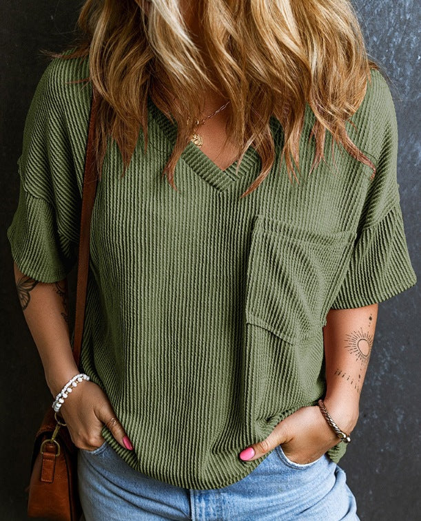 Pullover short-sleeved V-neck top