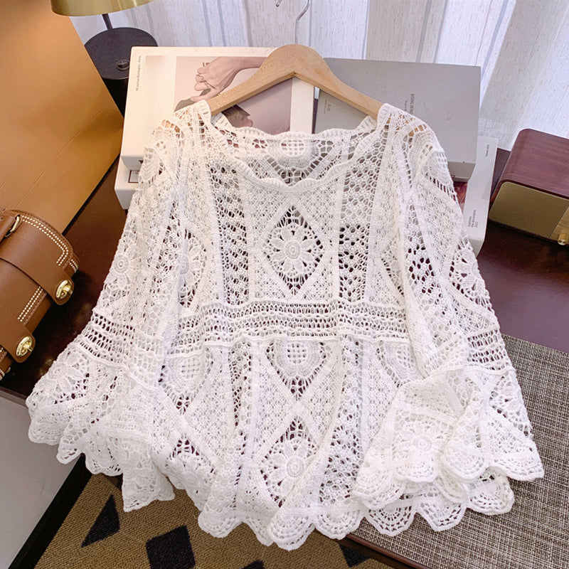 Women's Vintage-Inspired Lace Cover-Up Blouse – Flare Sleeves, Bohemian Beachwear 🌸